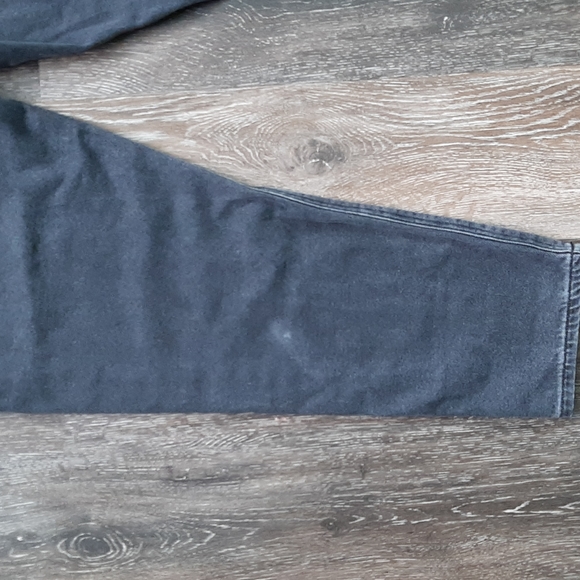 American Eagle black mom jeans short version - Picture 7 of 7